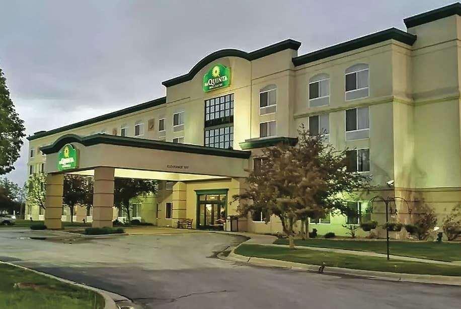 Hotel La Quinta By Wyndham Omaha Airport Downtown à Carter Lake Extérieur photo