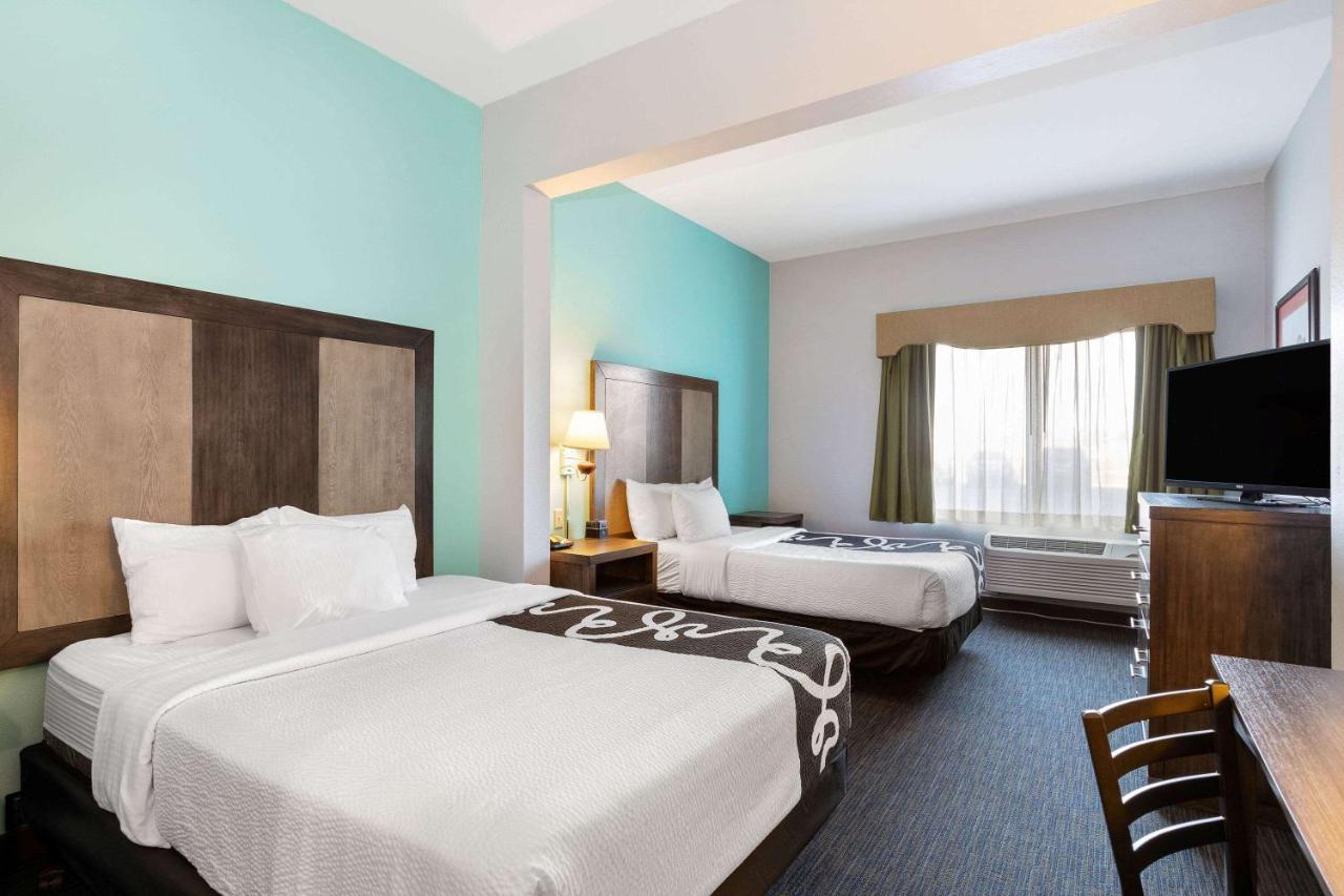 Hotel La Quinta By Wyndham Omaha Airport Downtown à Carter Lake Extérieur photo